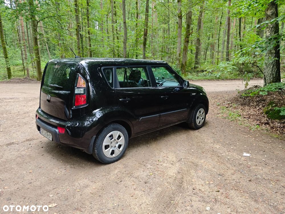 Kia Soul 1.6 L - 4