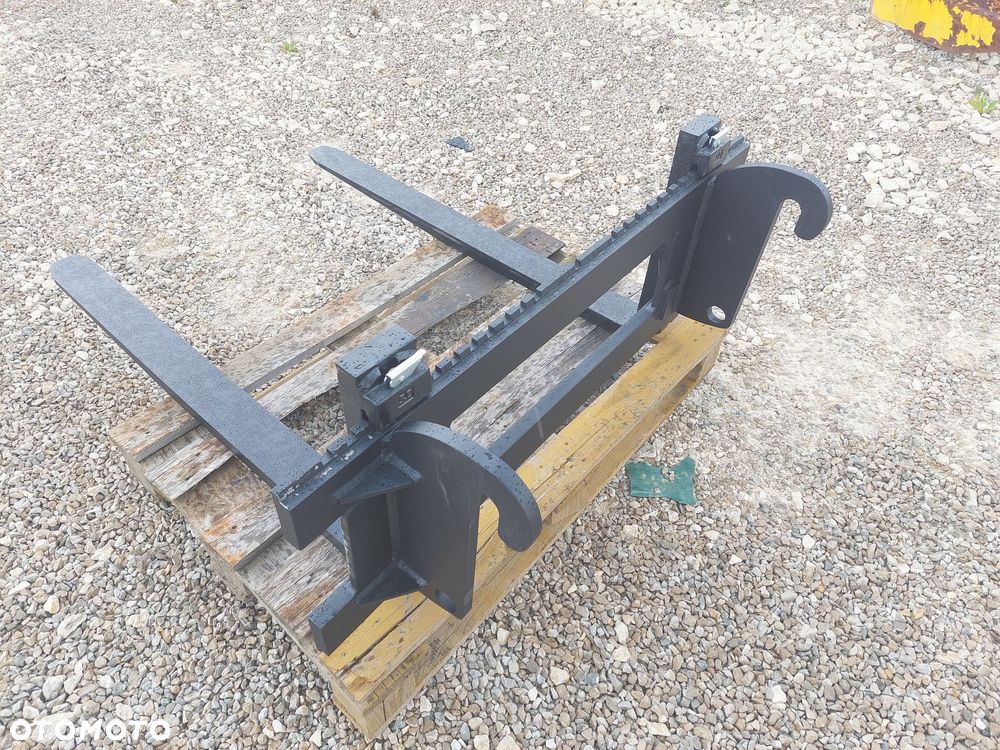 Widły Liebherr z Karetką 2,5t 120cm [OS 11062] - 7