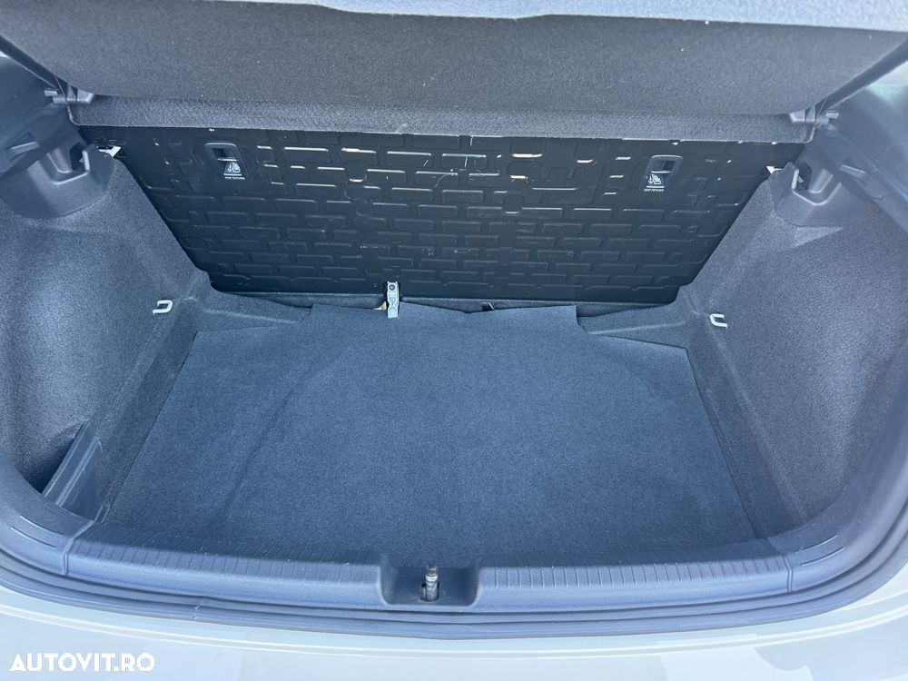 Volkswagen Polo 1.0 Trendline - 12