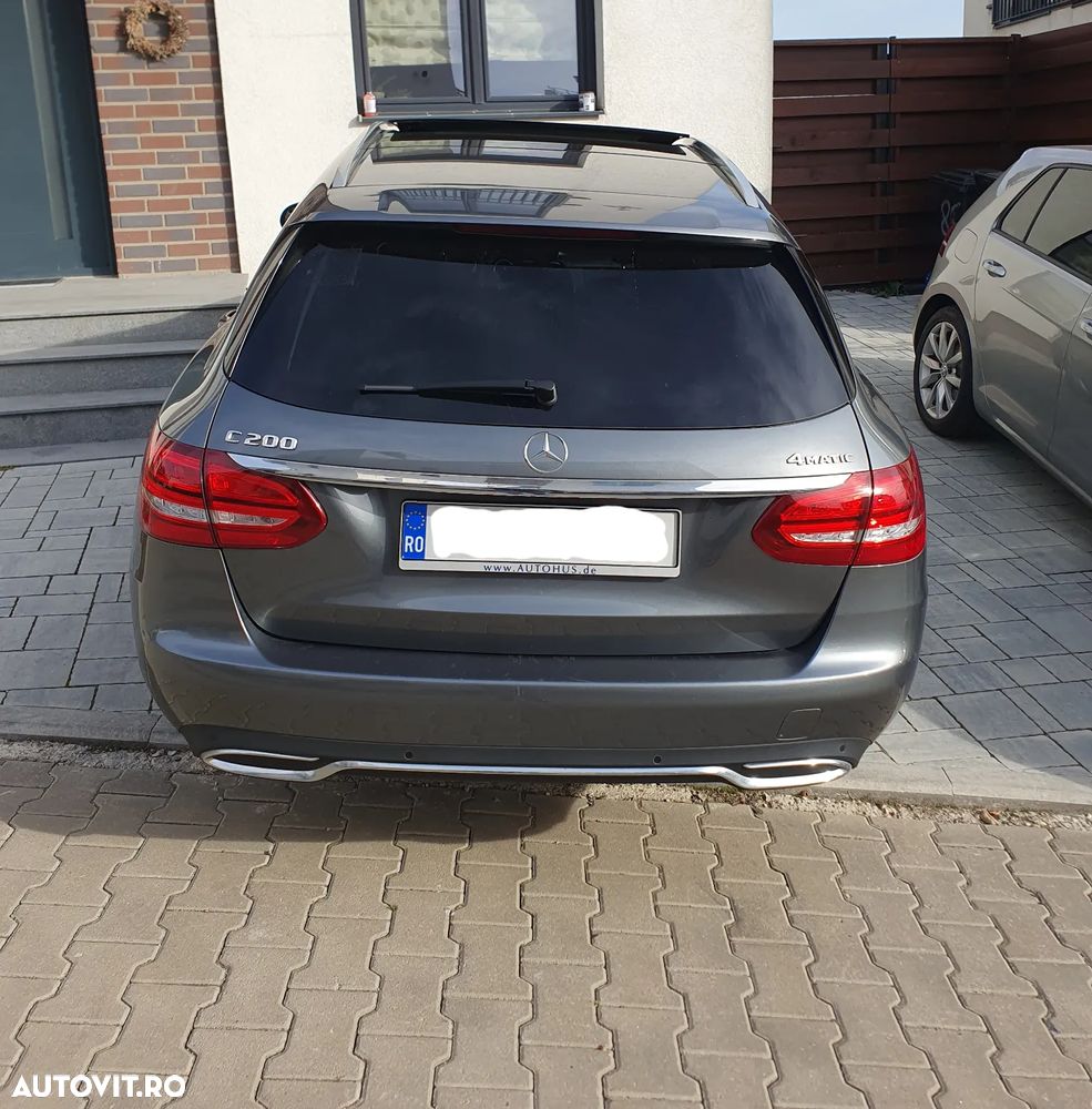 Mercedes-Benz C 200 4Matic 9G-TRONIC Avantgarde - 2