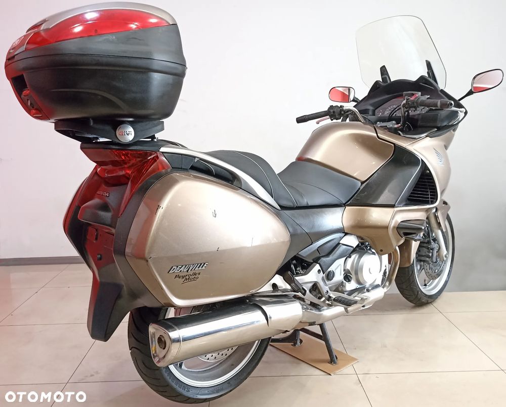 Honda NTV - 5