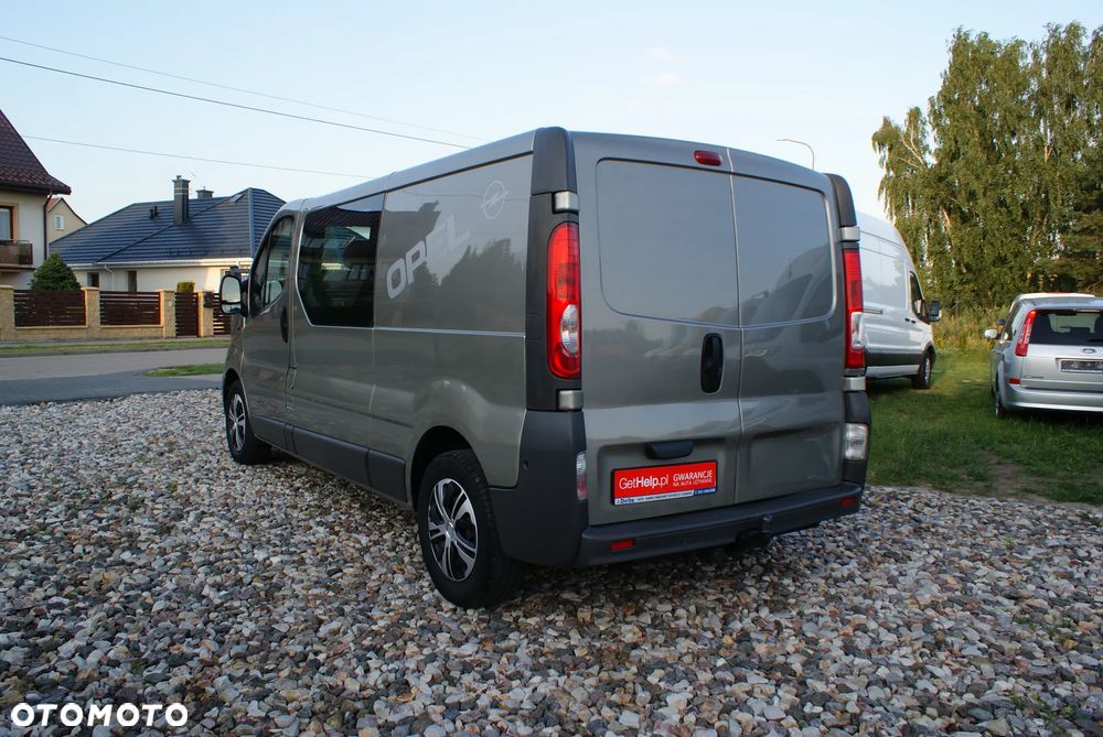 Opel Vivaro - 17