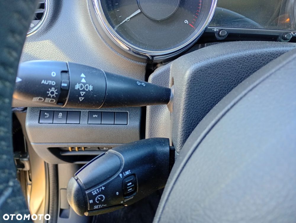 Peugeot 5008 2.0 HDi Allure 7os - 5