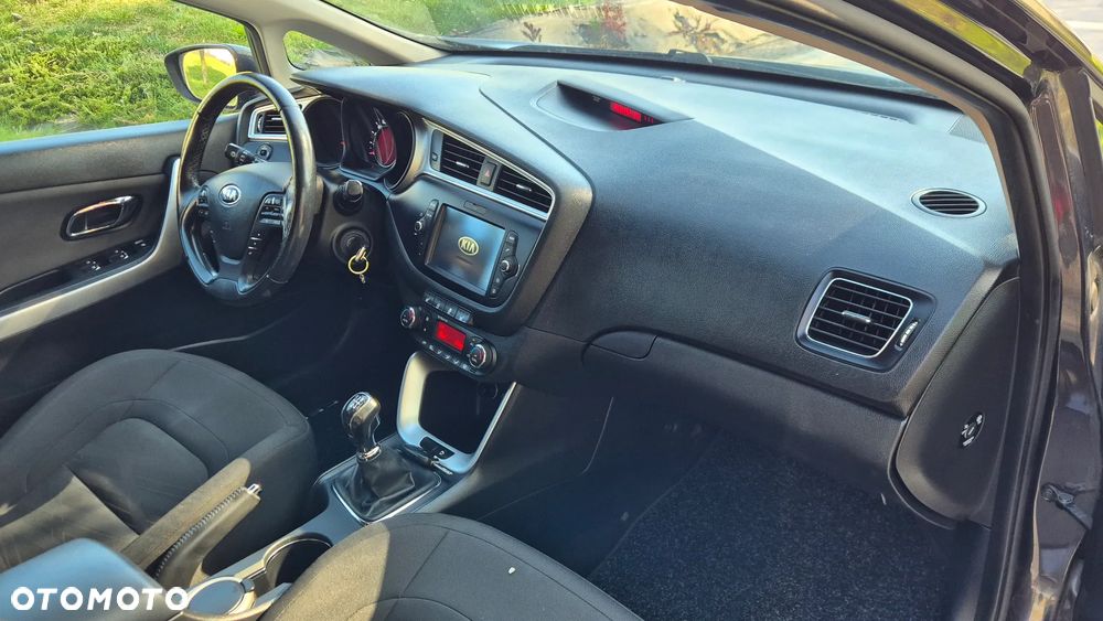 Kia Ceed 1.6 CRDi XL - 14