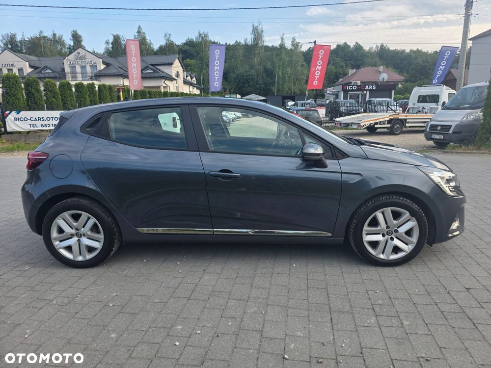 Renault Clio - 9