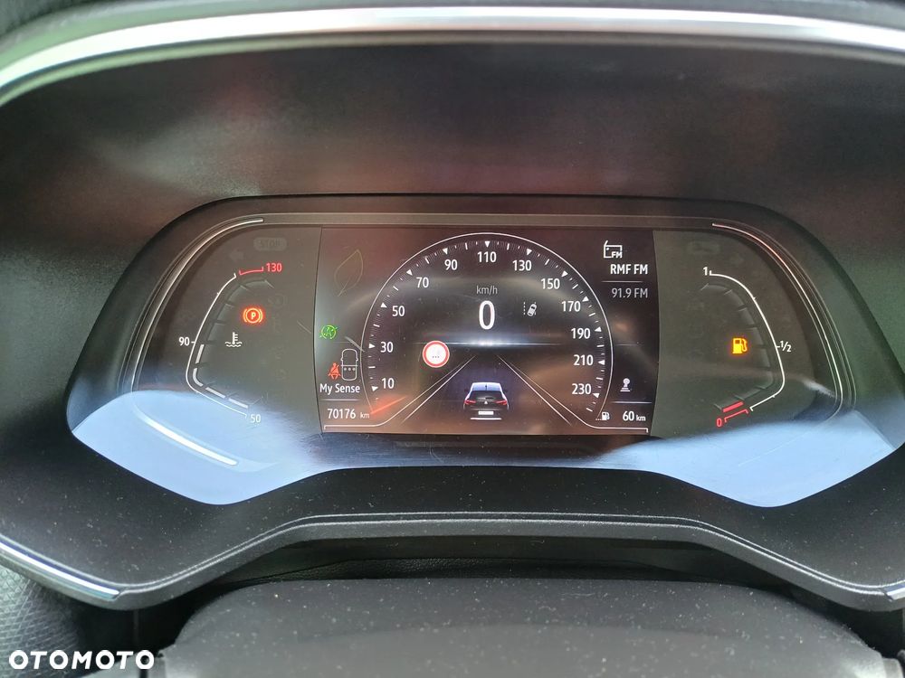 Renault Clio TCe 100 EXPERIENCE - 26