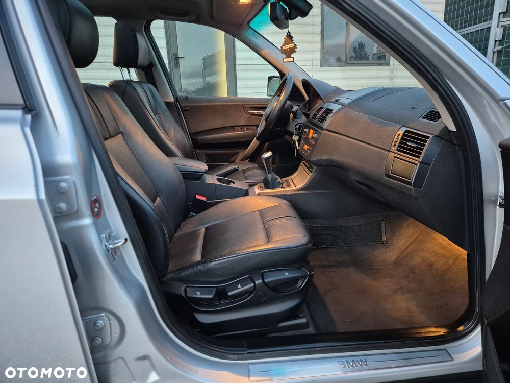 BMW X3 2.0d - 18