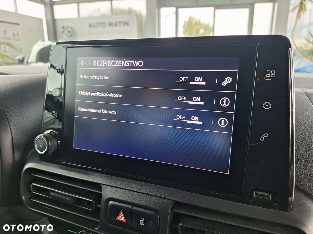 Toyota Proace City Verso 1.5 D-4D Business - 28