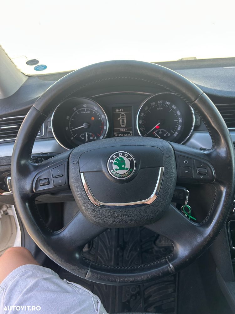 Skoda Superb 1.4 TSI Comfort - 13