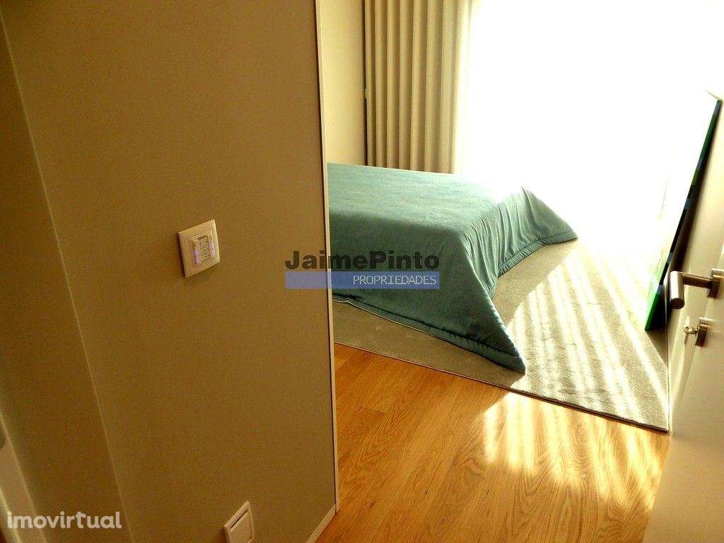 Apartamento de excelência T3 com varanda. Portugal, Nevogilde, Porto. - Grande imagem: 5/9