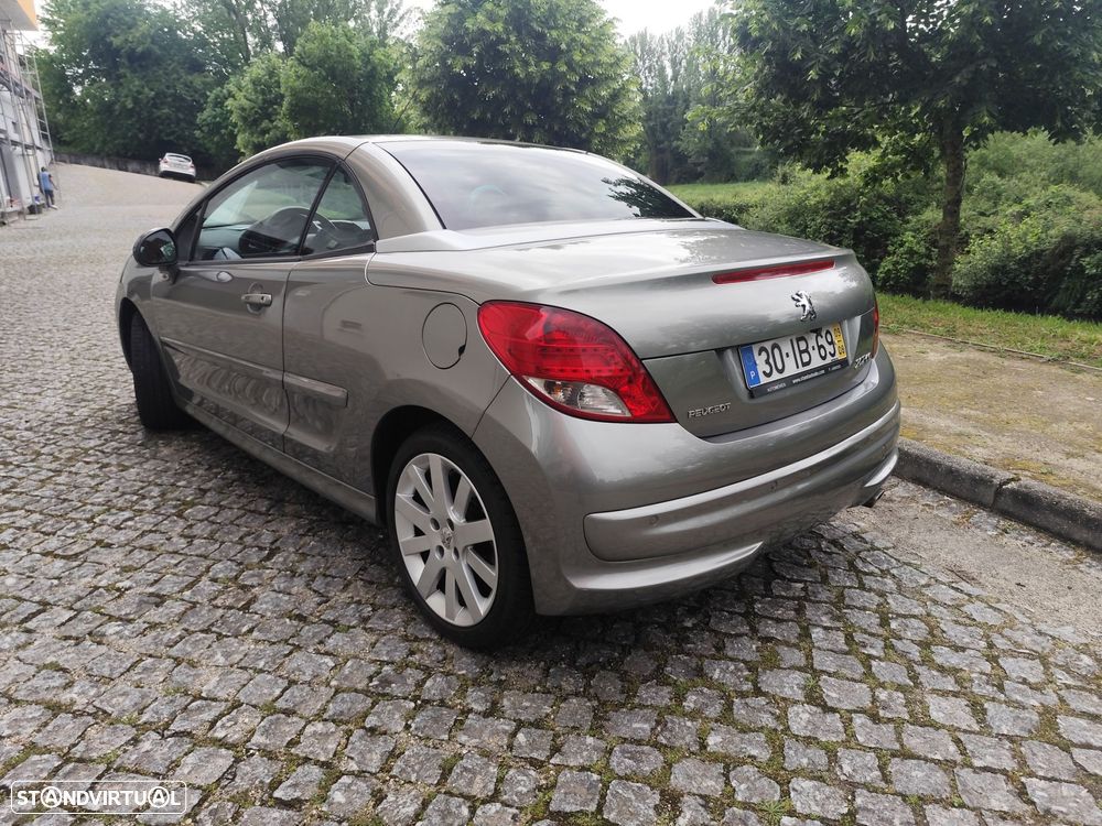 Peugeot 207 CC 1.6 HDi FAP Sport - 25