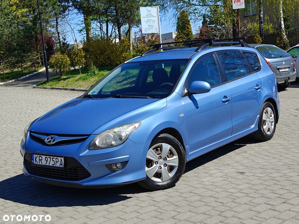 Hyundai i30 1.6 CRDi Classic + - 1