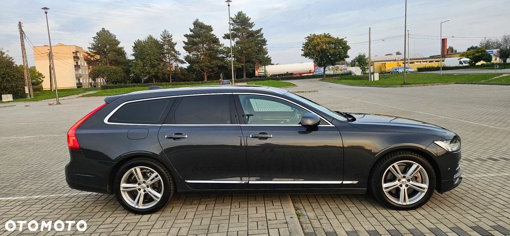 Volvo V90 D5 AWD Geartronic Inscription - 28