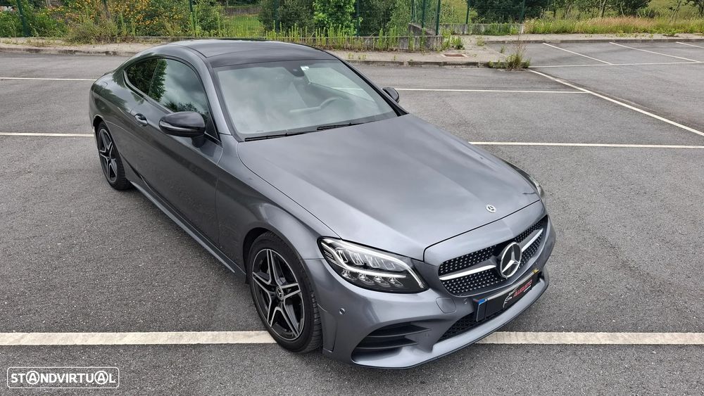 Mercedes-Benz C 220 d AMG Line - 2