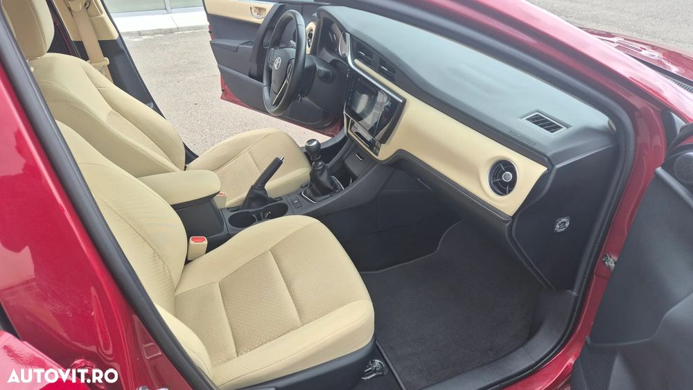 Toyota Corolla 1.6 Valvematic Anniversary - 10