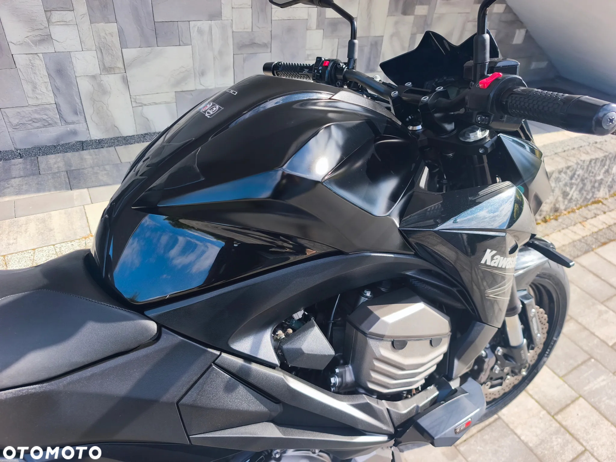 Kawasaki Z - 7