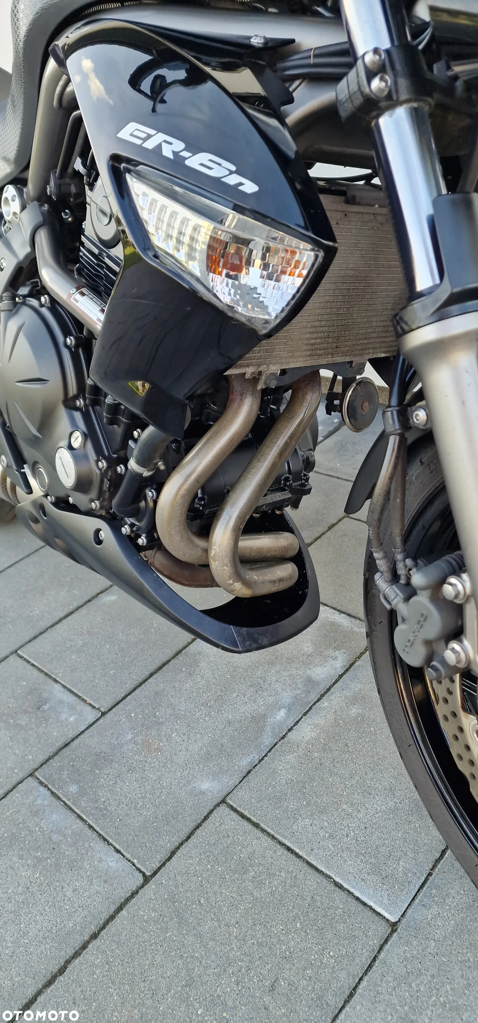 Kawasaki ER - 8