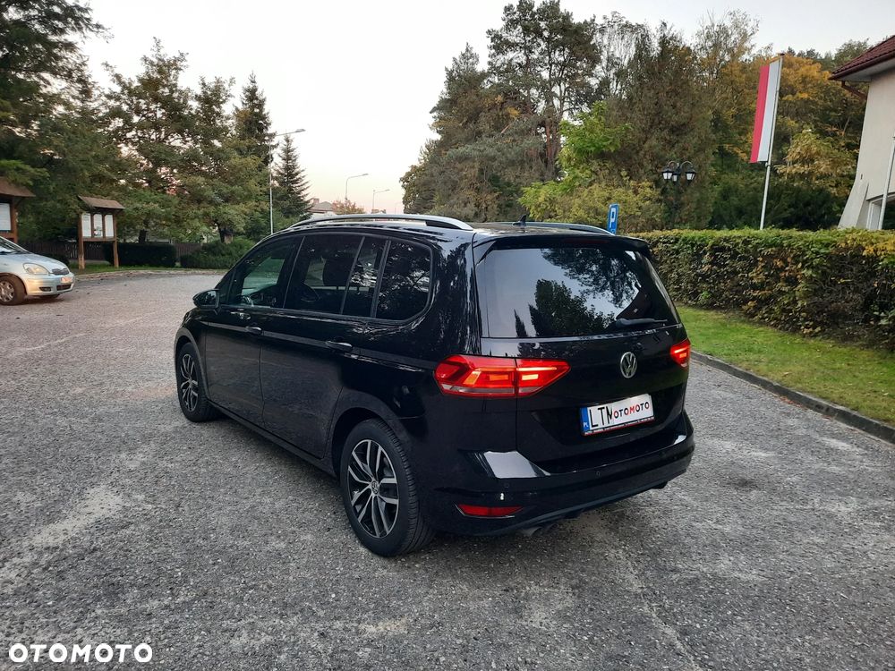 Volkswagen Touran 2.0 TDI SCR (BlueMotion Technology) DSG SOUND - 9