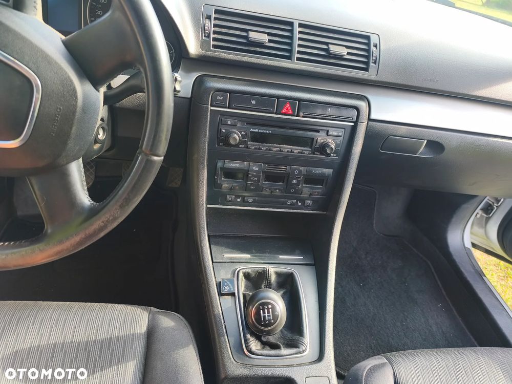 Audi A4 Avant 1.6 - 8