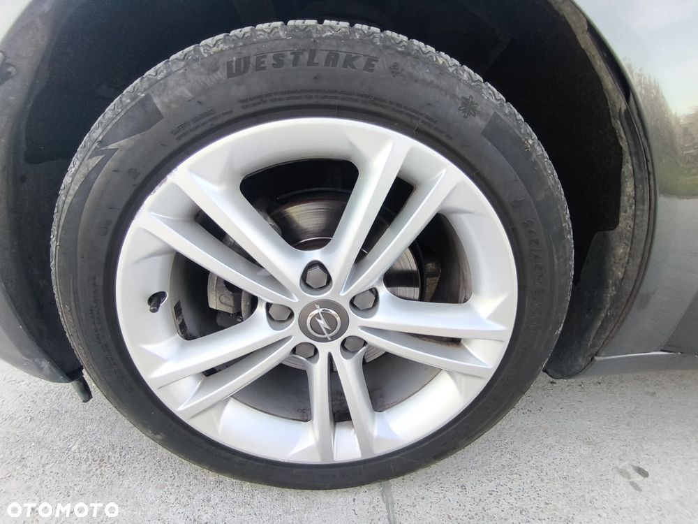 Opel Insignia 2.0 CDTI Sports Tourer Edition - 23
