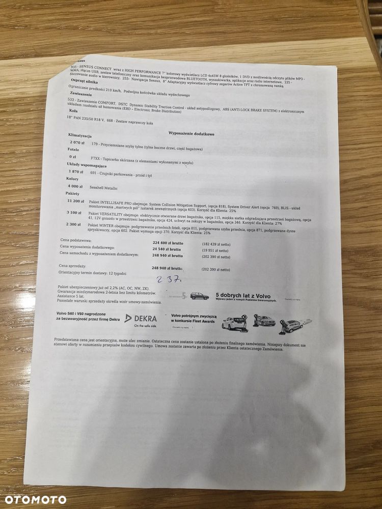 Volvo XC 70 D4 AWD Summum - 4