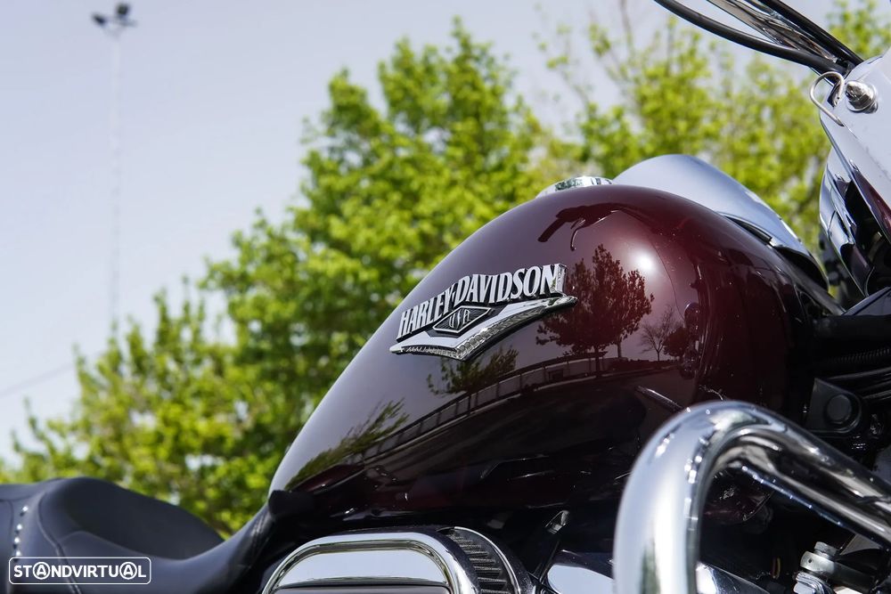 Harley-Davidson Road King Classic - 27