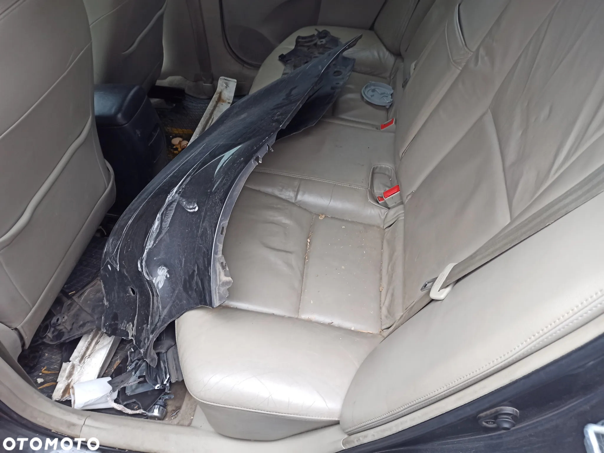 Toyota Avensis 2.0 Premium MS - 15