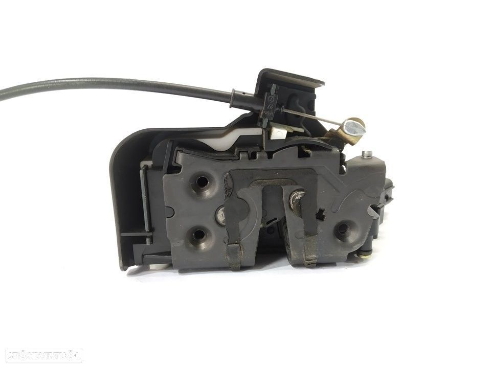 FECHADURA PORTA TRASEIRA DIREITA FORD C-MAX 2004 - 4