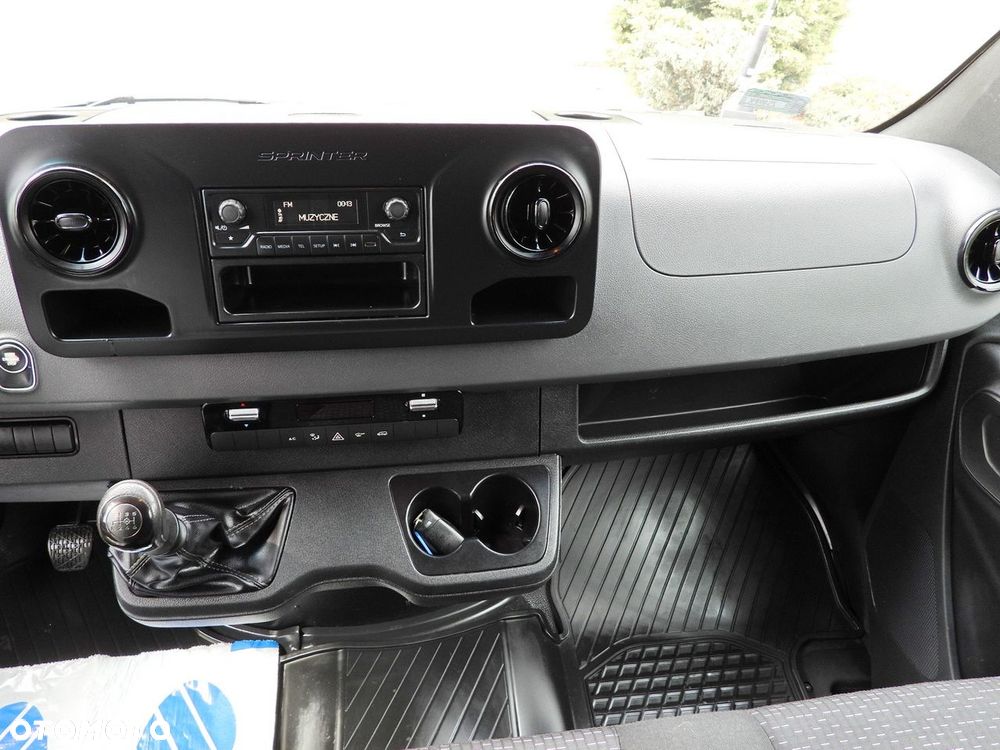Mercedes-Benz SPRINTER 316 PLANDEKA WINDA 8 PALET WEBASTO TEMPOMAT KLIMATYZACJA  160KM - 32