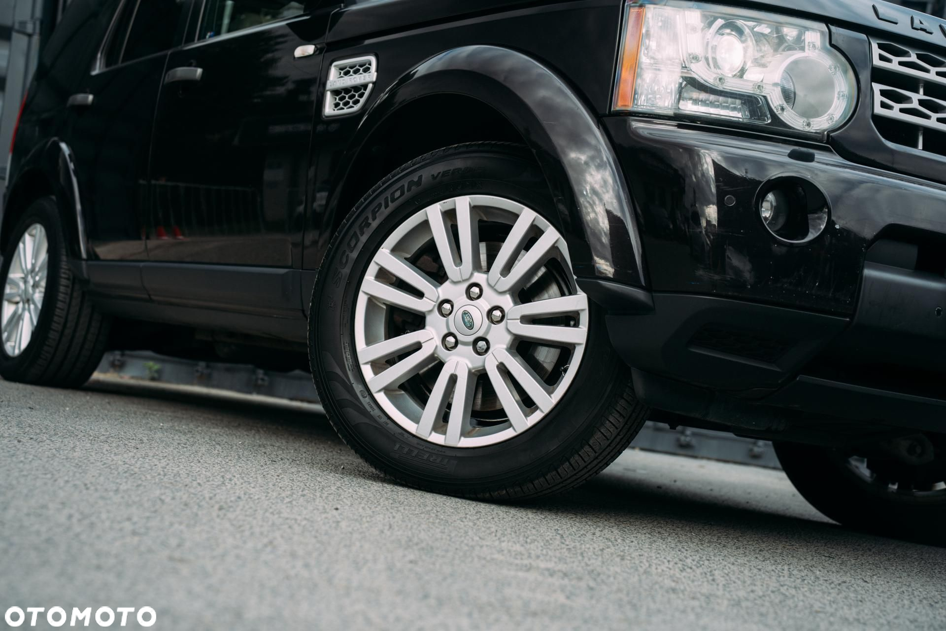 Land Rover Discovery - 22
