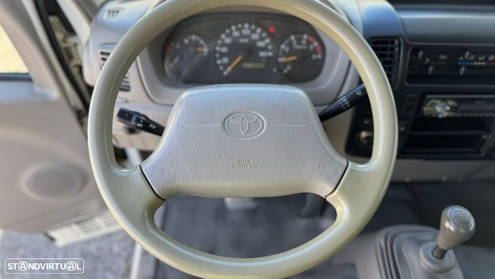 Toyota Dyna 3.0 D-4D Tri-Basculante - 22