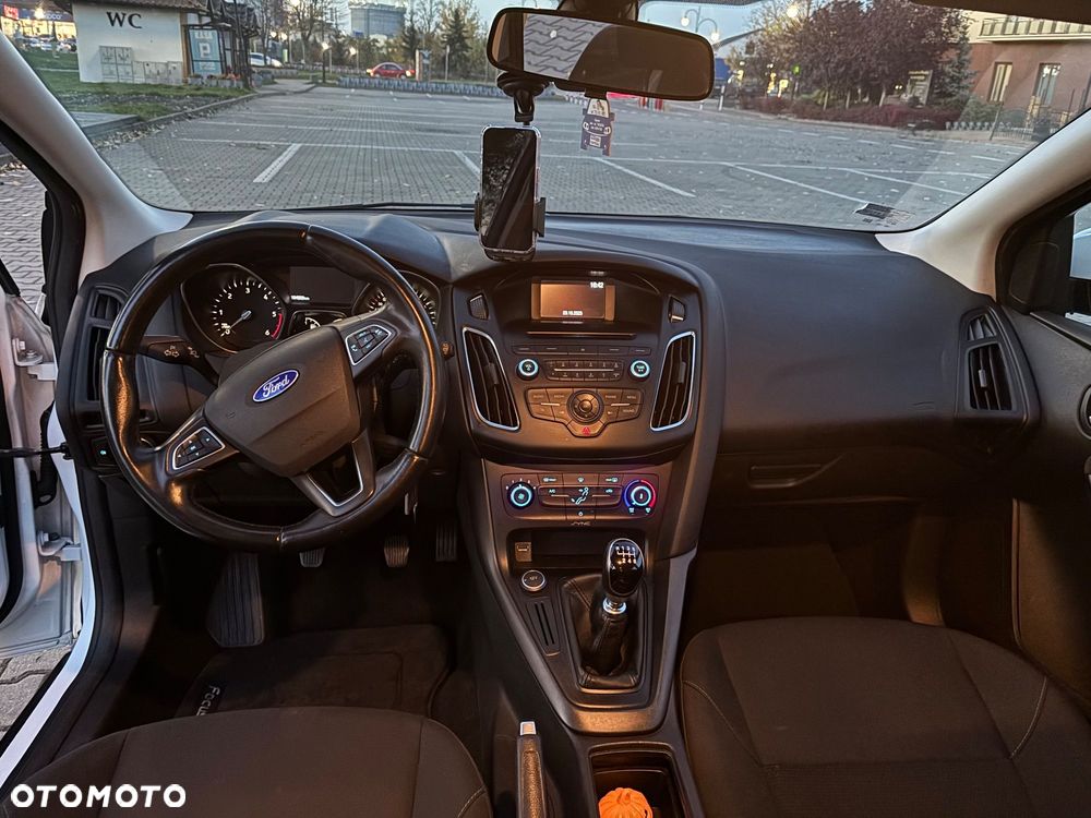 Ford Focus 1.5 TDCi Trend - 12