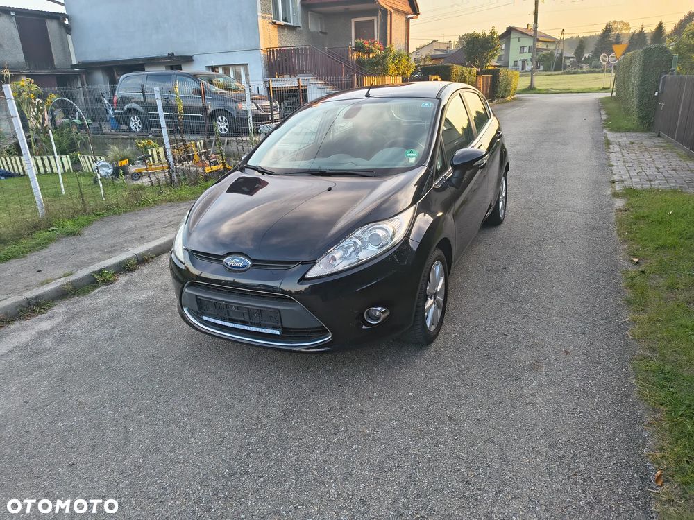 Ford Fiesta - 19