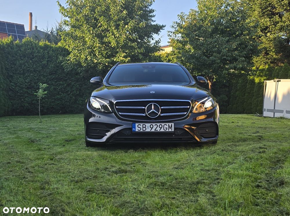 Mercedes-Benz Klasa E 220 d T 9G-TRONIC AMG Line - 8