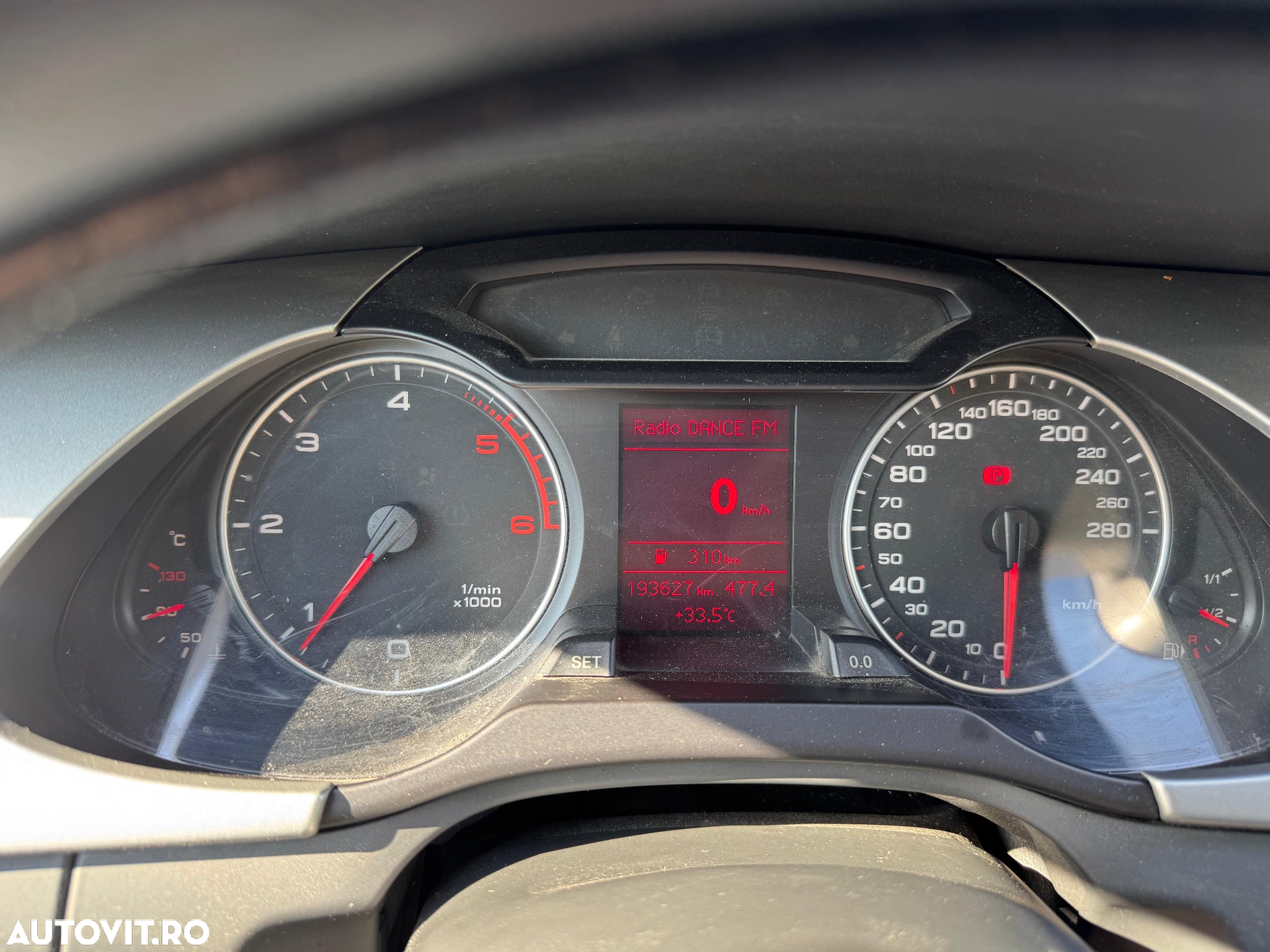 Audi A4 2.0 TDI B8 - 9