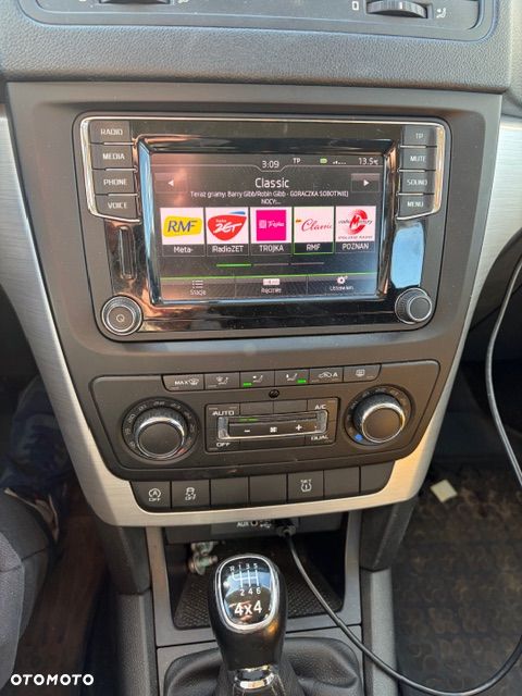 Skoda Yeti Tour 2.0 TDI SCR 4x4 - 3