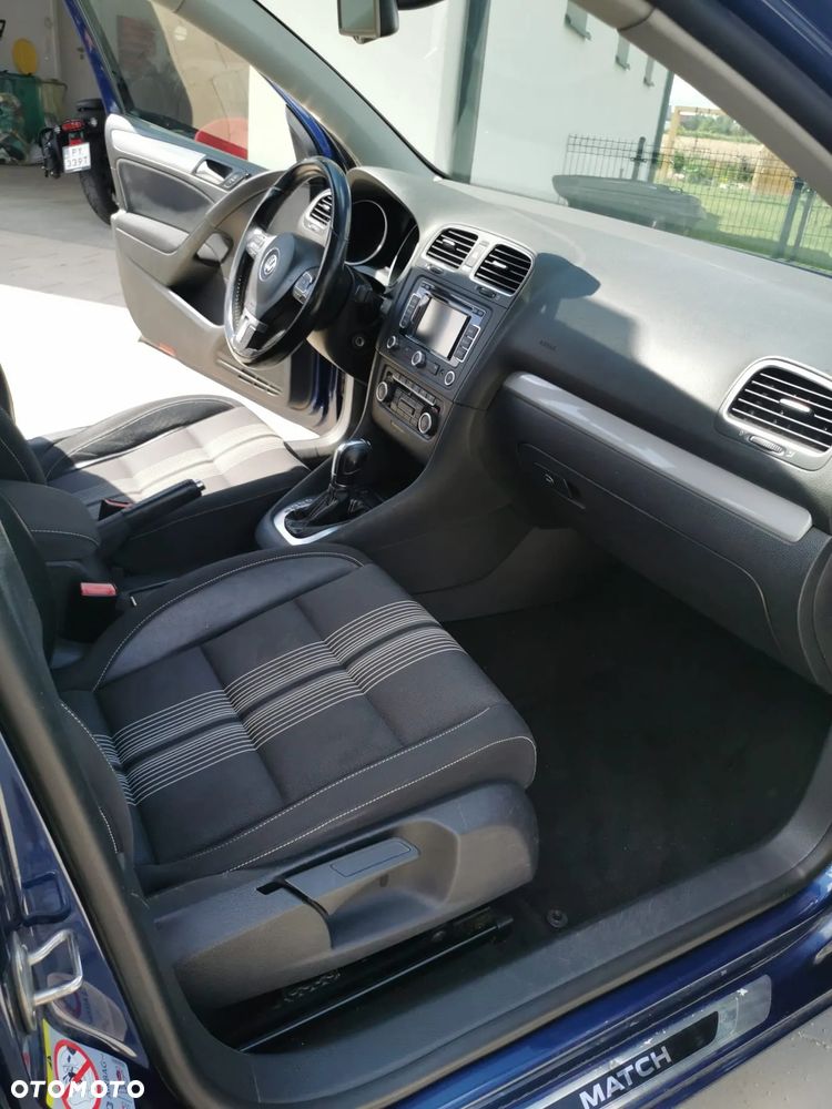 Volkswagen Golf VI 1.2 TSI Comfortline DSG - 12