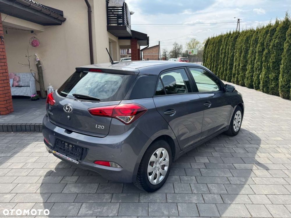 Hyundai i20 - 5