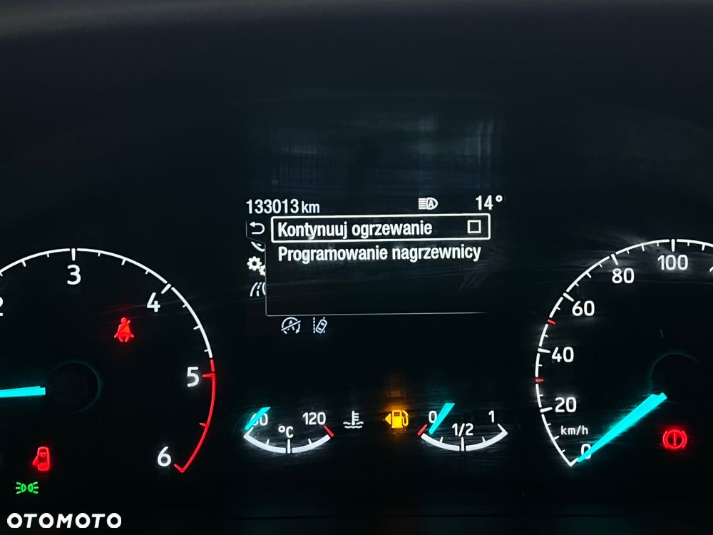 Ford Transit Custom - 28