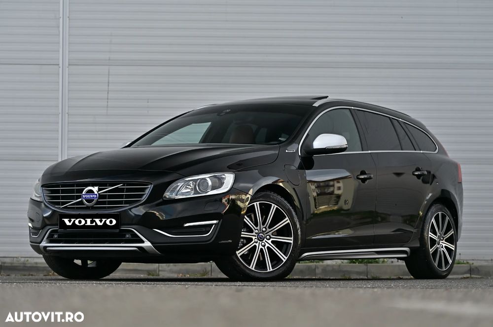 Volvo V60 D6 Plug-In-Hybrid AWD Geartronic Summum - 12