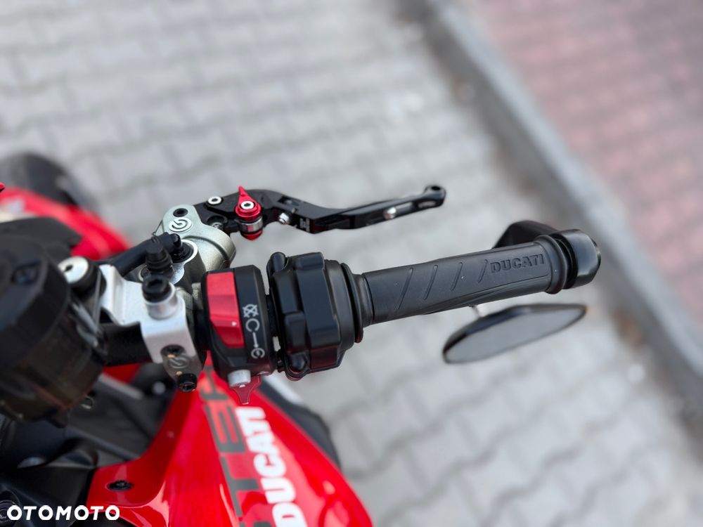 Ducati Monster - 25