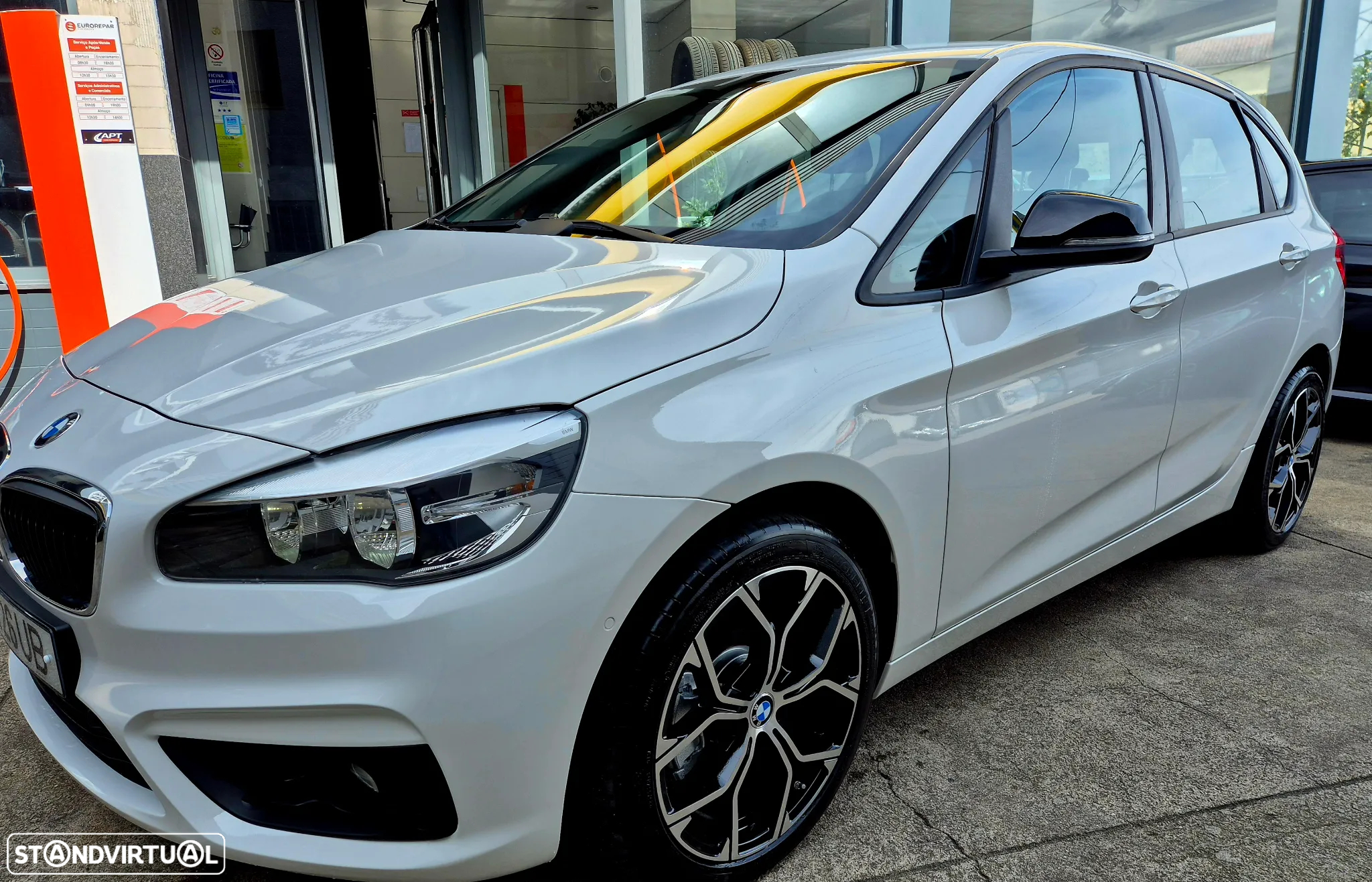 BMW 218 Active Tourer i Line Sport - 6