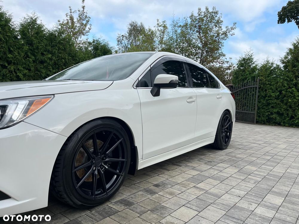 Subaru Legacy - 5