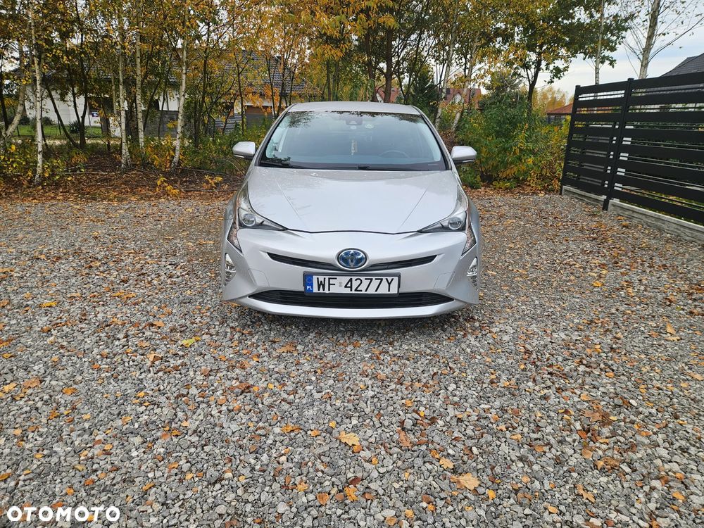 Toyota Prius 2018 photo 3
