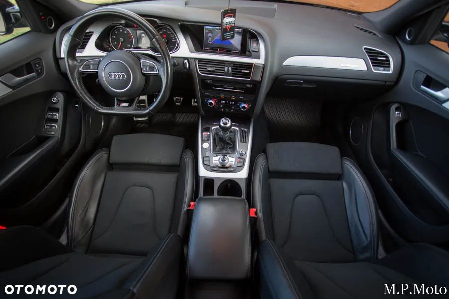 Audi A4 Limousine 2.0 TFSI Quattro - 37