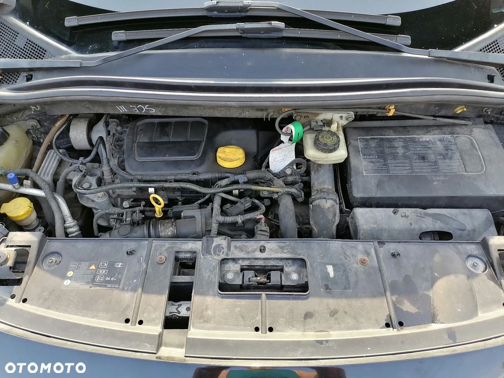 Renault Scenic 1.6 dCi Energy Bose Edition S&S - 14