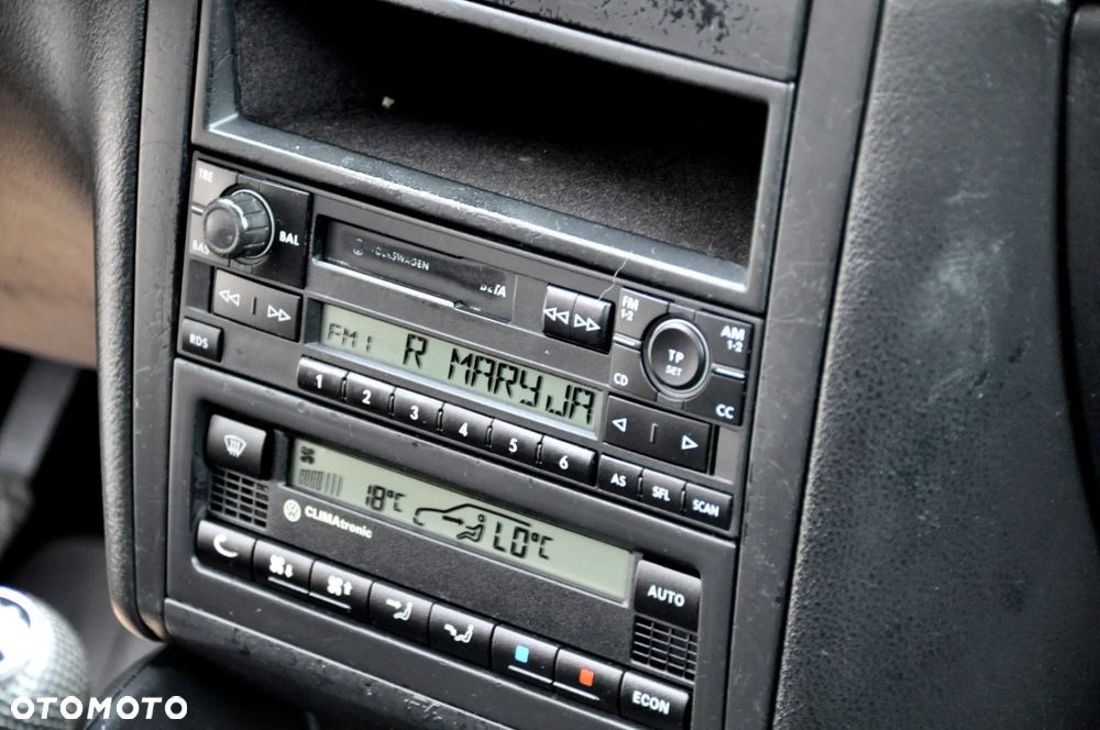 Volkswagen Golf 1.6 Edition - 28