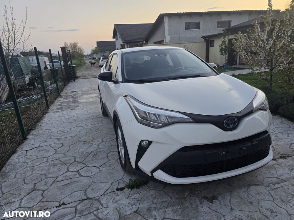 Toyota C-HR Flow - 9