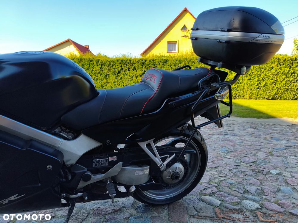 Honda VFR - 7