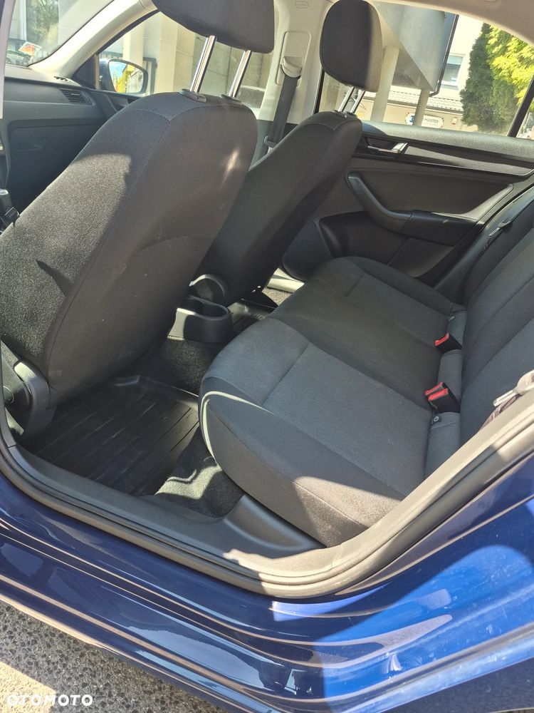 Skoda RAPID 1.6 TDI DPF Active - 13